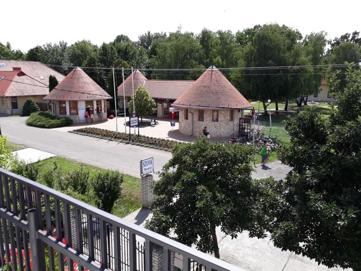 B&B Szilvia Panzio