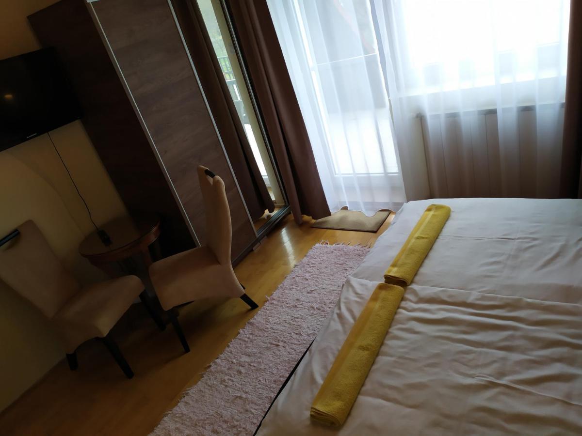 Szilvia Panzio B&B *