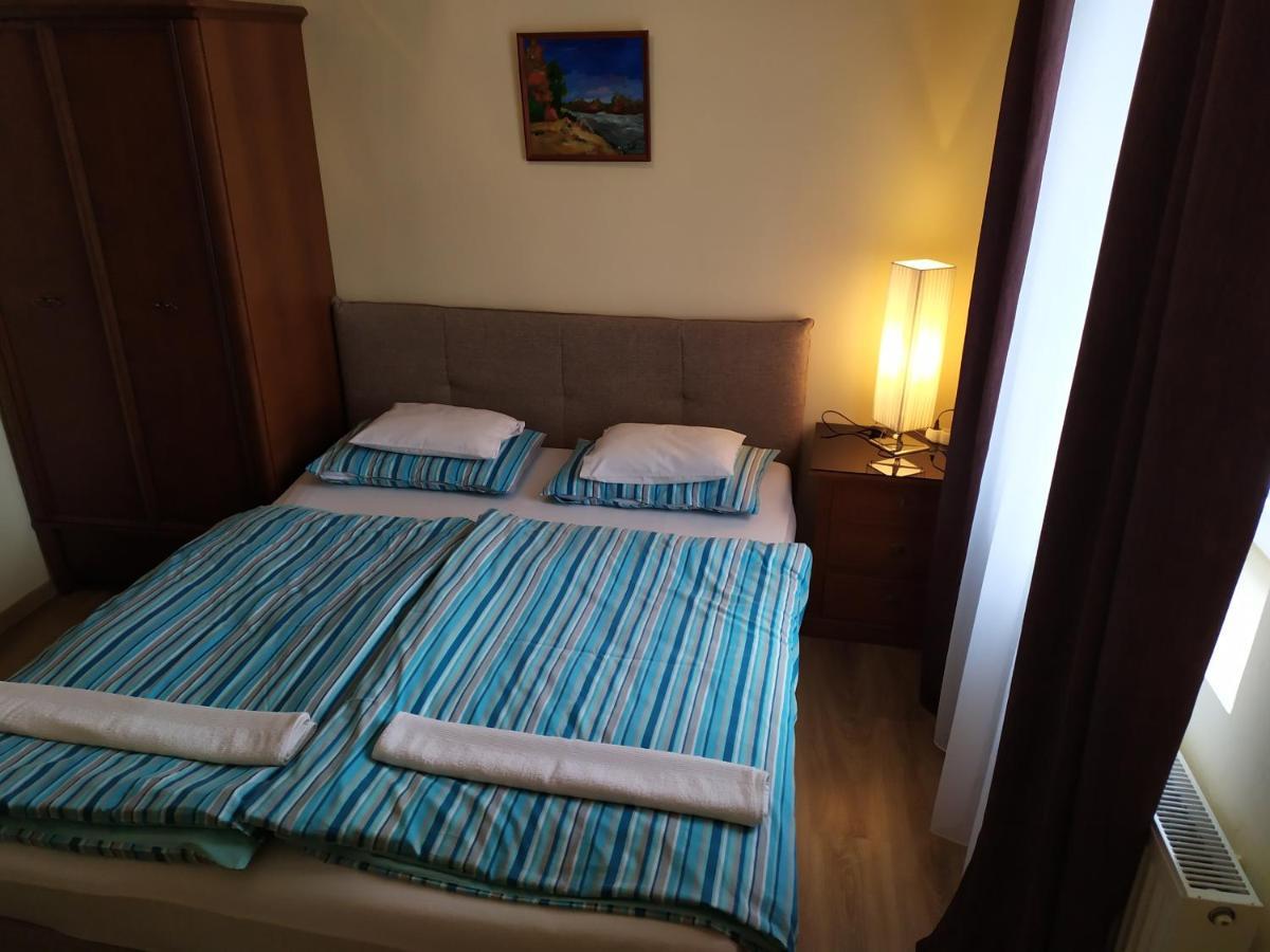 Bed & Breakfast Szilvia Panzio Gyomaendrőd